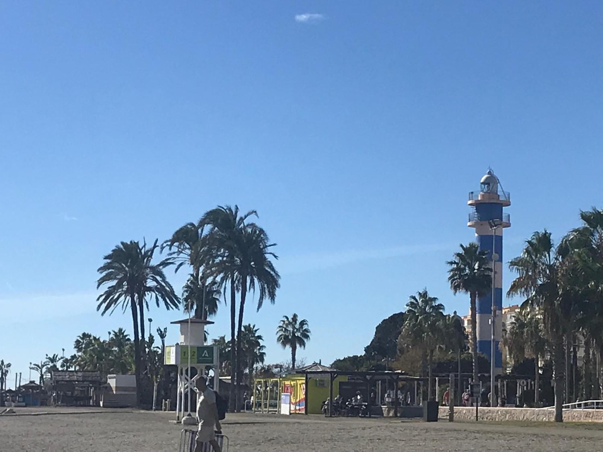 Atico Con Vistas Cerca Del Mar - Penthouse - Parking - Terraza Apartman Torre Del Mar Kültér fotó